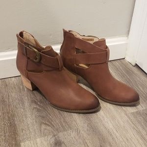 Vionic Women Ankle Boots